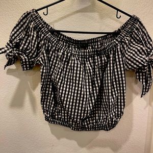 Gingham cropped top